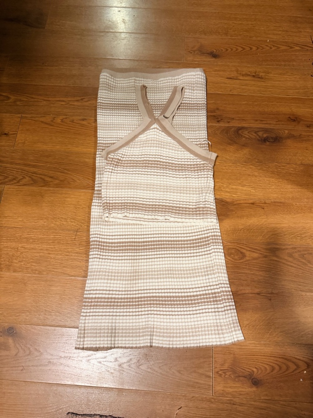 Jessica Simpson Cream Ribbed Midi Skirt